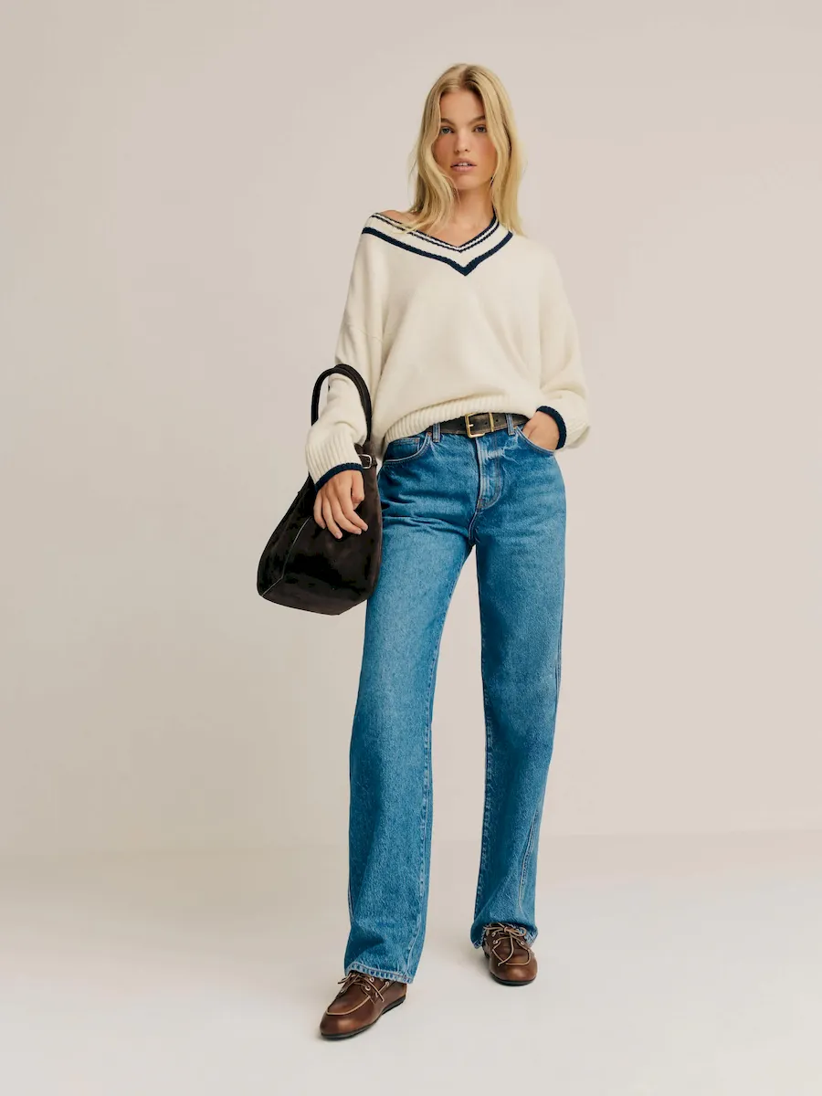 Jadey Cashmere Oversized V-neck Sweater - Image 6