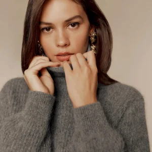 Cosmia Alpaca Blend Turtleneck Sweater