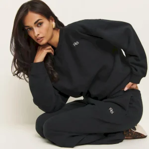 Emma Classic Crewneck Sweatshirt