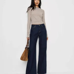 Ezra Slim Fit Long Sleeve