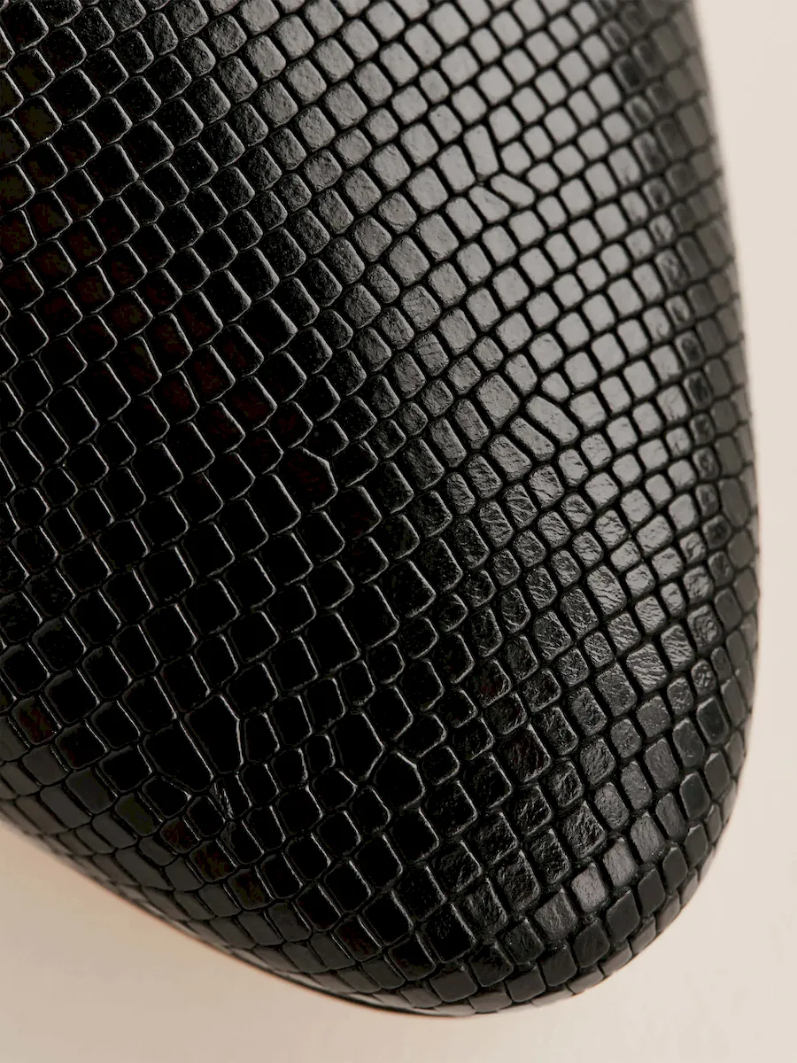 Daria Heeled Pump - Image 6