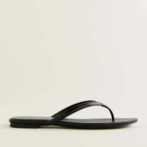Onyx Thong Sandal