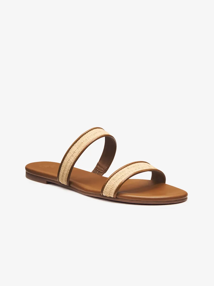 Lenora Flat Sandal - Image 4
