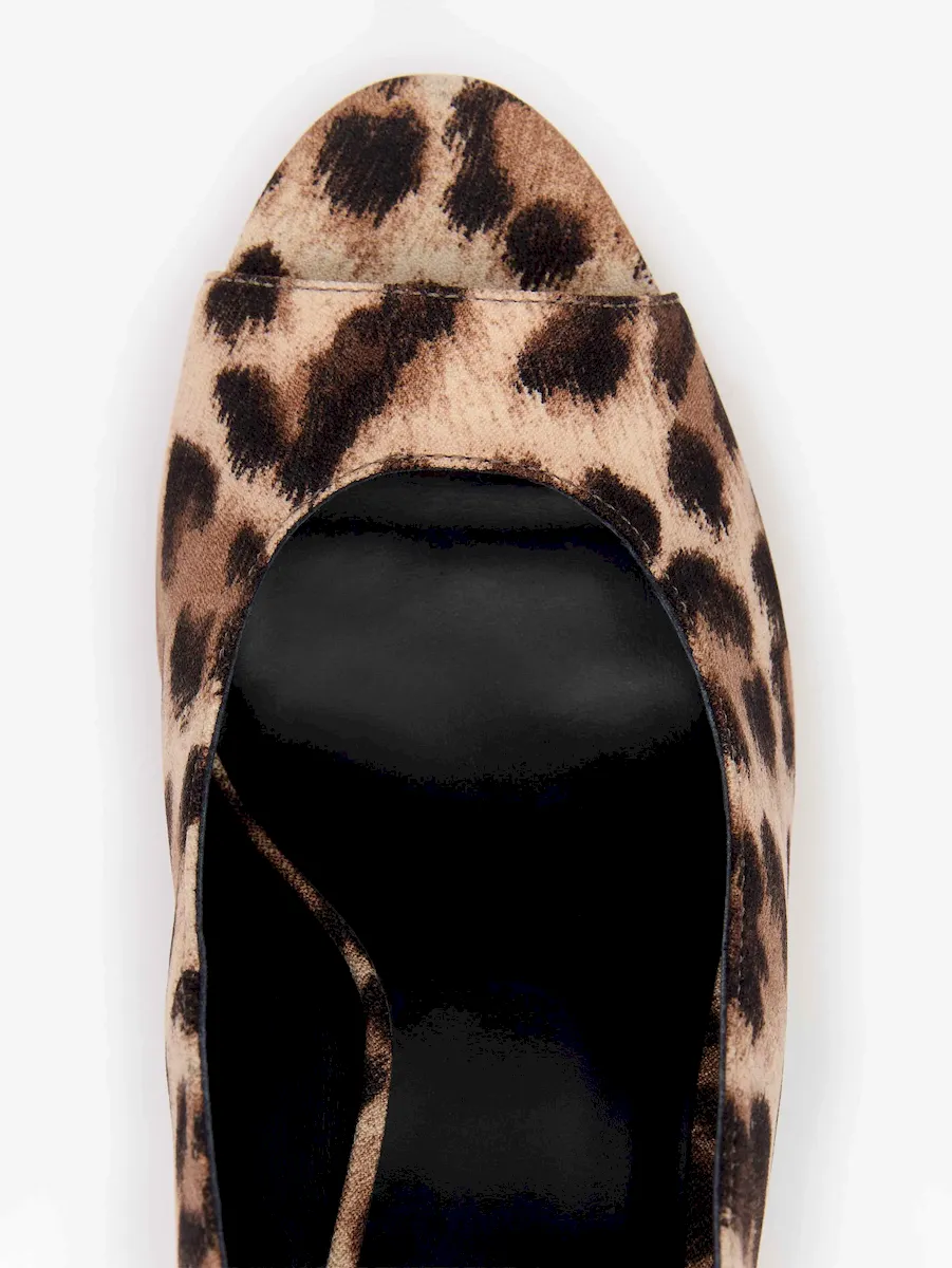 Paulette Platform Sandal - Image 2